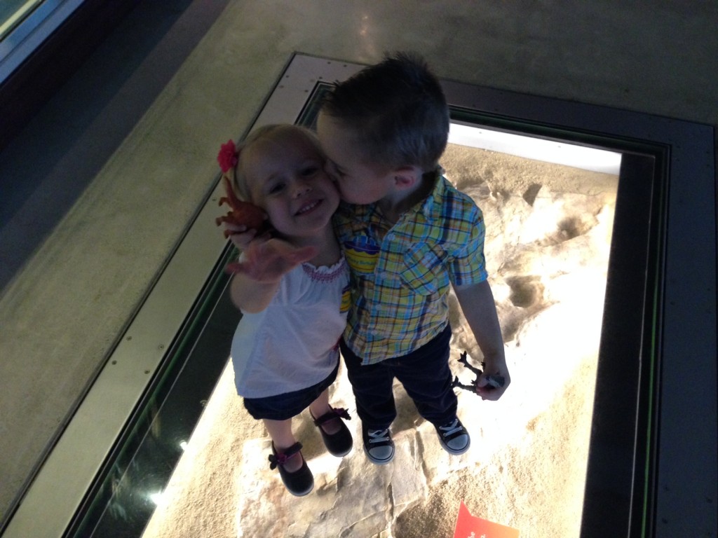 Ellie and Gray spreading love at the Natural History Museum of L.A. 